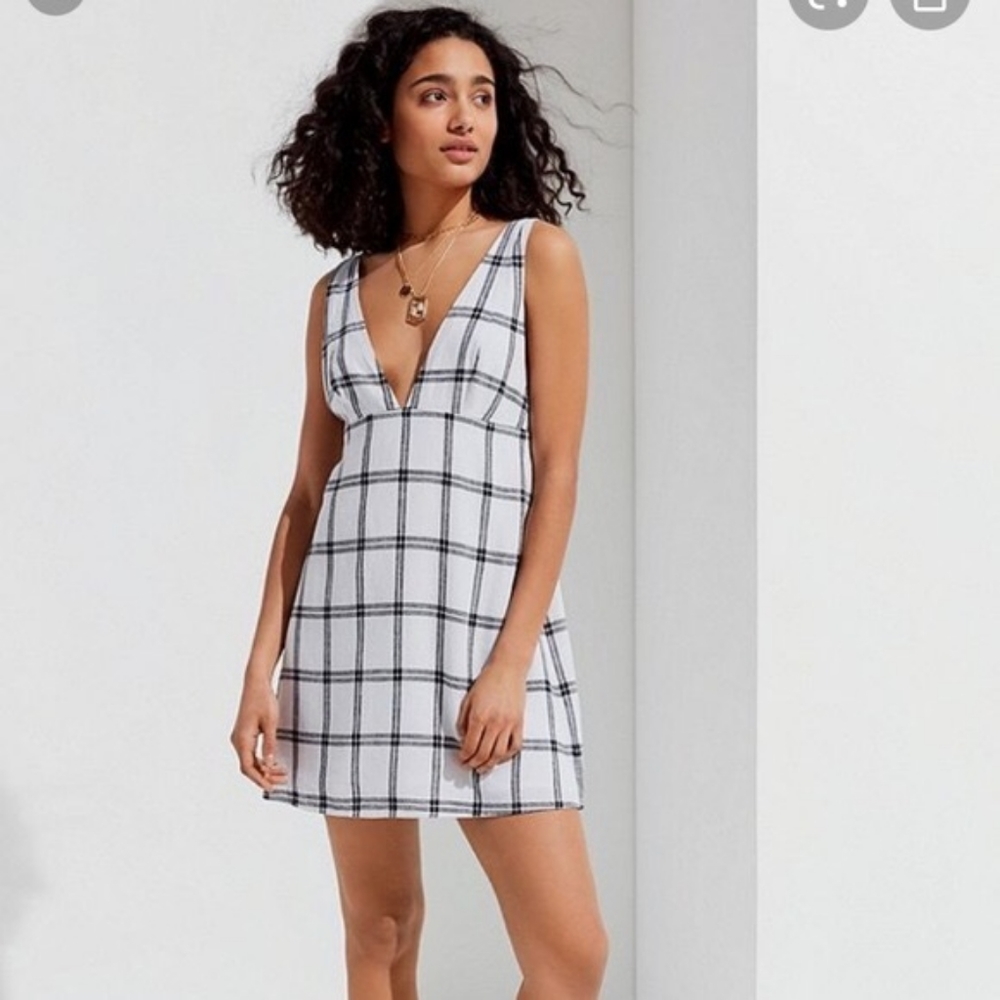 UO Breezy Plunging Linen Mini Dress